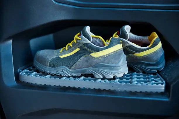 خرید و قیمت کفش ایمنی ضد برق و فروش عمده